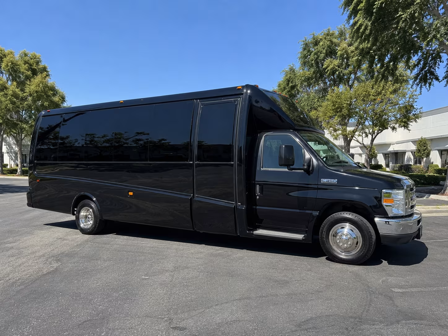 garden grove corporate retreat shuttle bus rentals